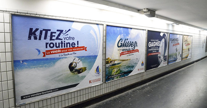 Campagne d'affichage dans le métro parisien